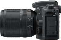 Nikon D7500 18-140 mm Lens Kit Left Side